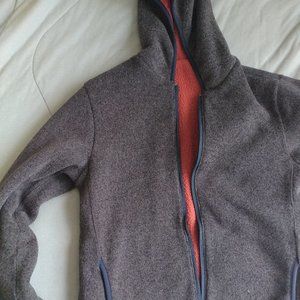 TNF Mens' Small, Thick Fleece Jacket. good used condition